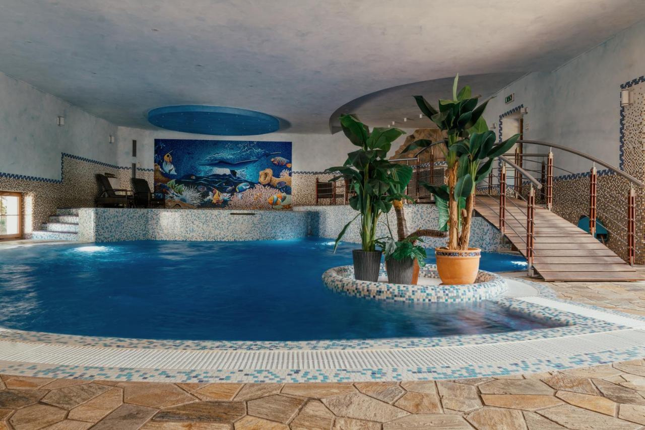 Hotel Troyer Trojanovice Kültér fotó