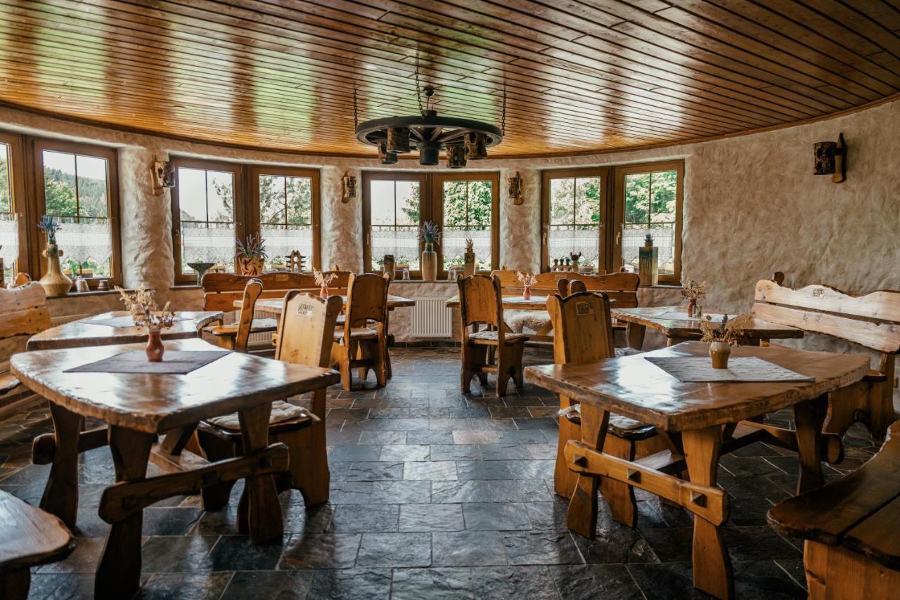 Hotel Troyer Trojanovice Kültér fotó